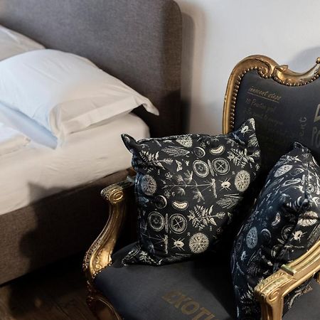 Stay Cooper L Goethe Guesthouse Bolzano Bagian luar foto